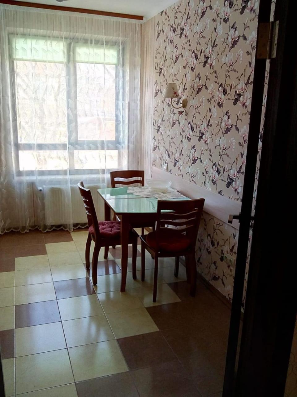 Вулиця Василя Стефаника, 4 Truskavets Exterior photo